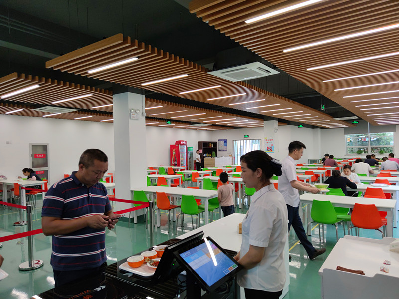 联发工业园上线新蓝云智慧餐厅