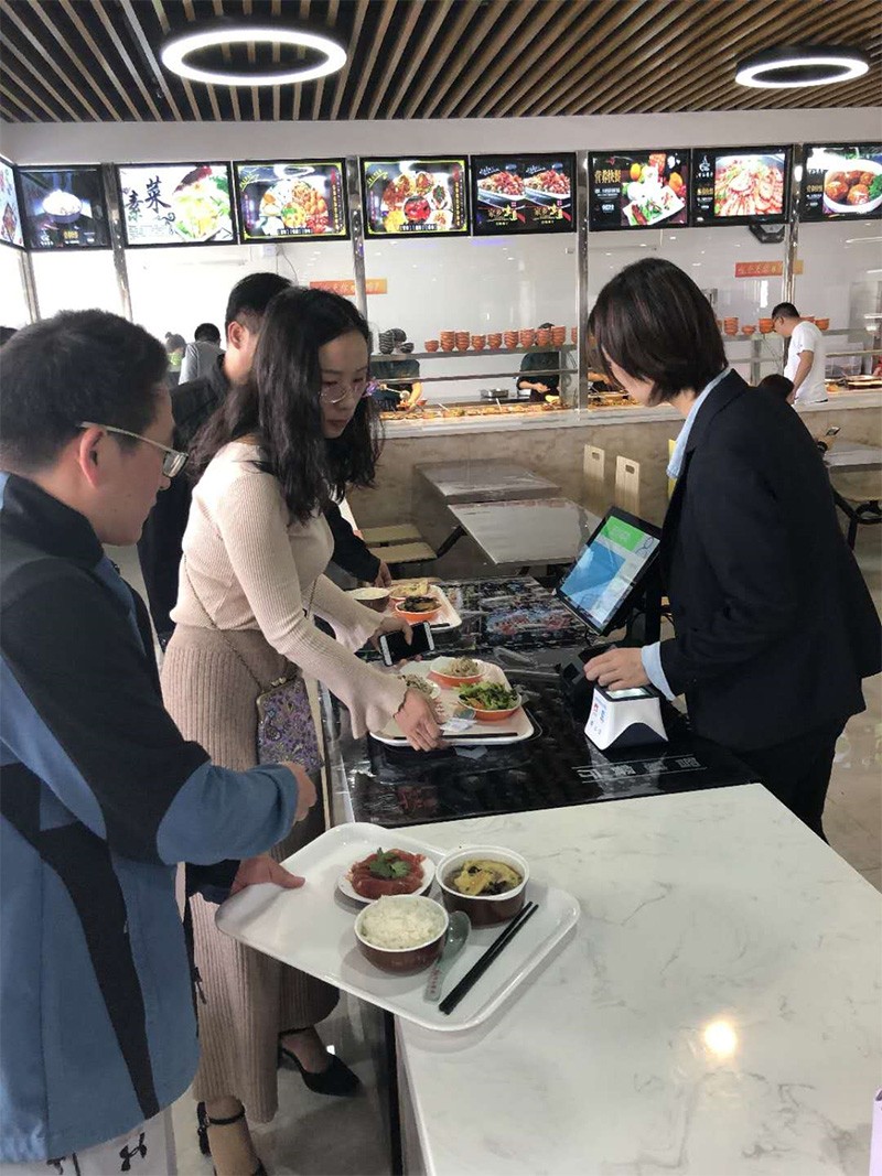 苏州方正智谷餐厅启用苏州新蓝电子智慧餐台 引领智慧餐饮结算新模式